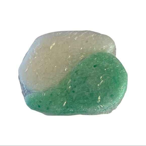 Salted Rose Mani Ped Treatment Set By Spongelle - New In Box - Picture 4 of 4